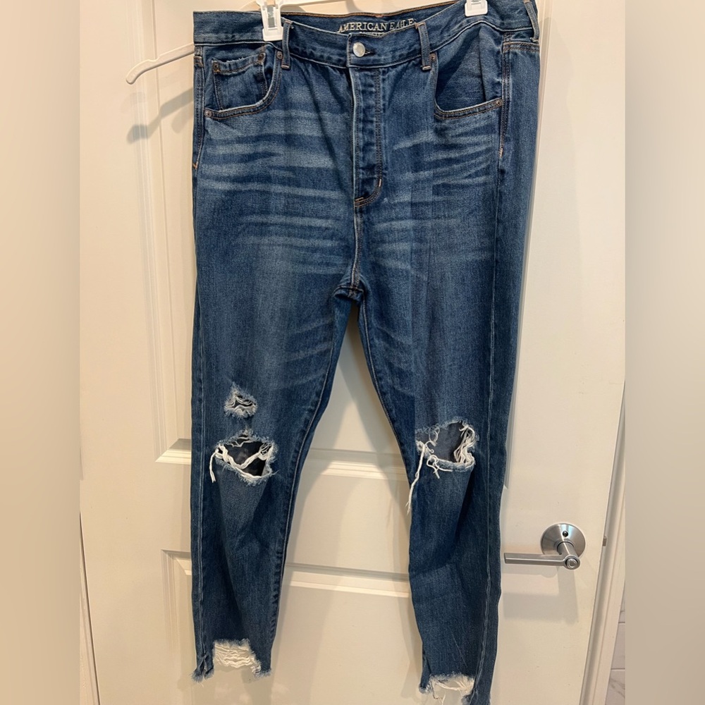 American Eagle Hi Rise Girlfriend Jeans